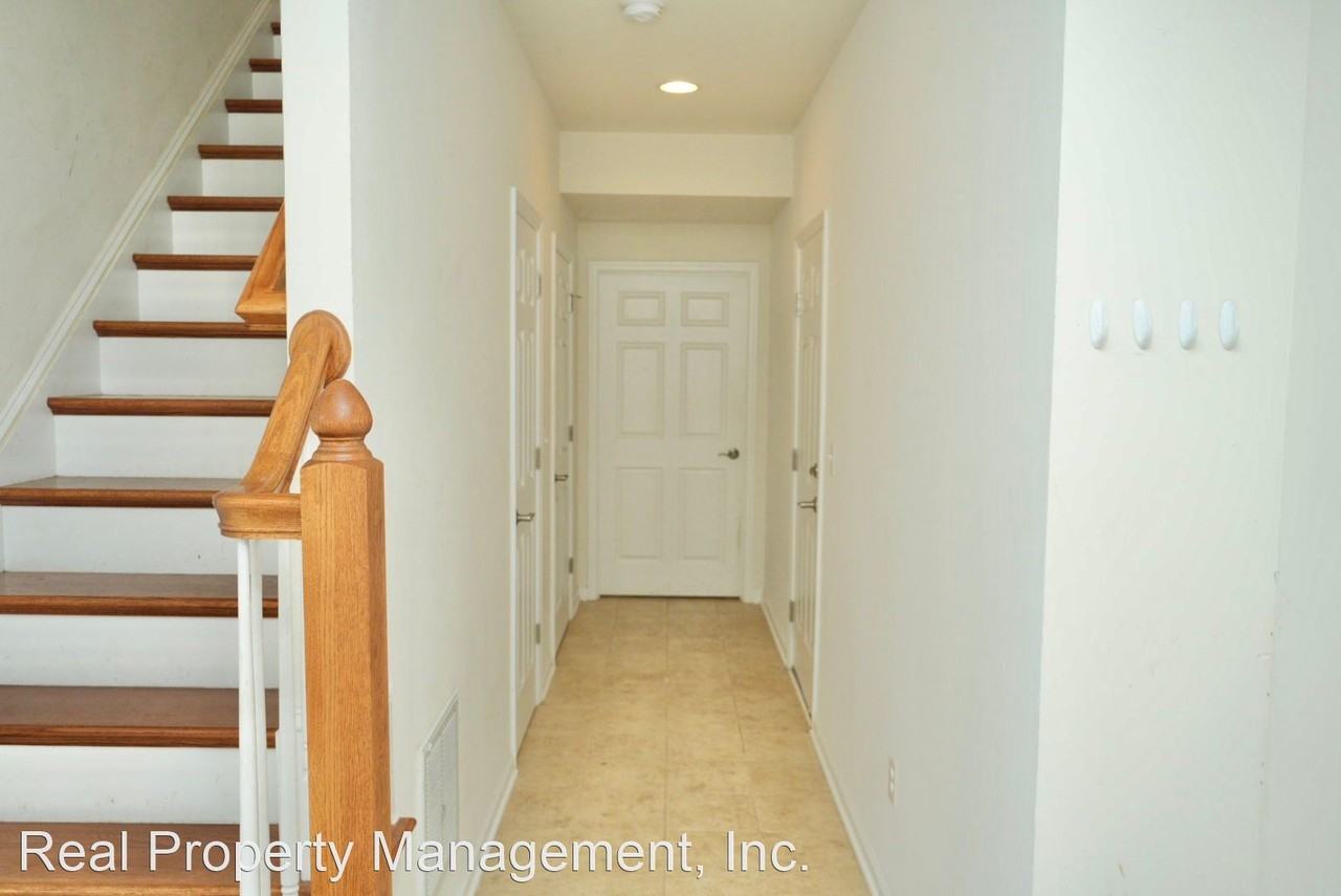 2285 Whittington Dr - Photo 3 of 50