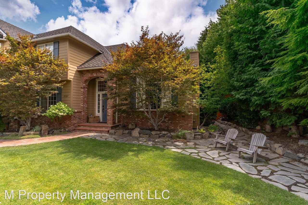 2067 Maiden Ln - Photo 3 of 45