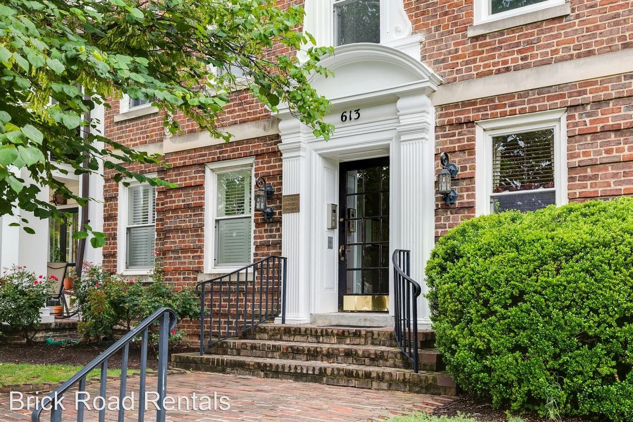 613 Roseneath Rd - Photo 2 of 15