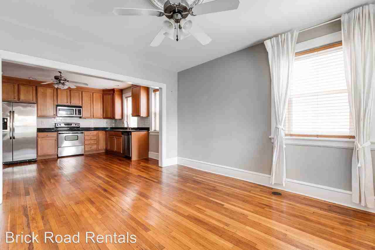 613 Roseneath Rd - Photo 3 of 15