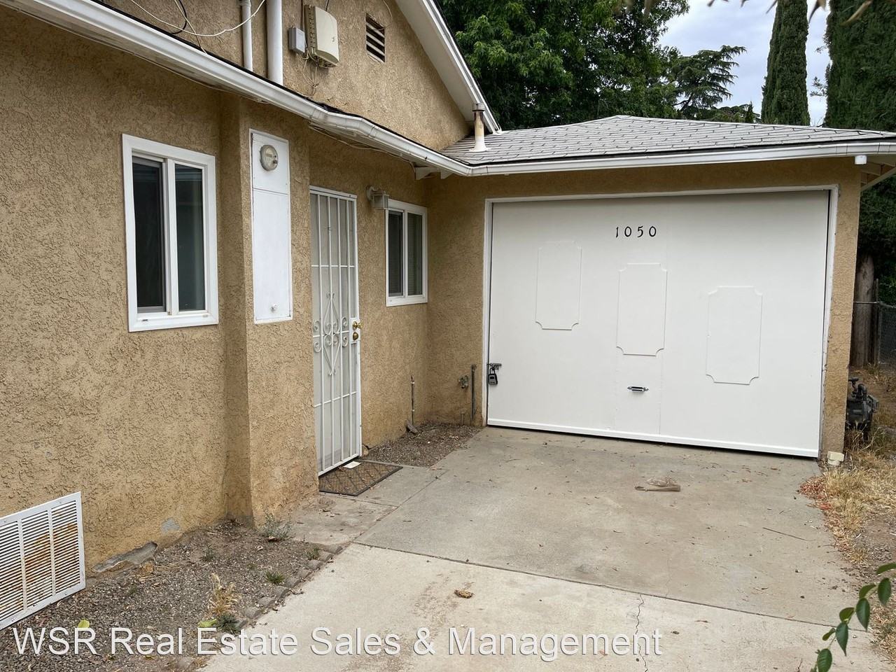 1050, 1052, 1054 Edgar Ave. - Photo 2 of 10