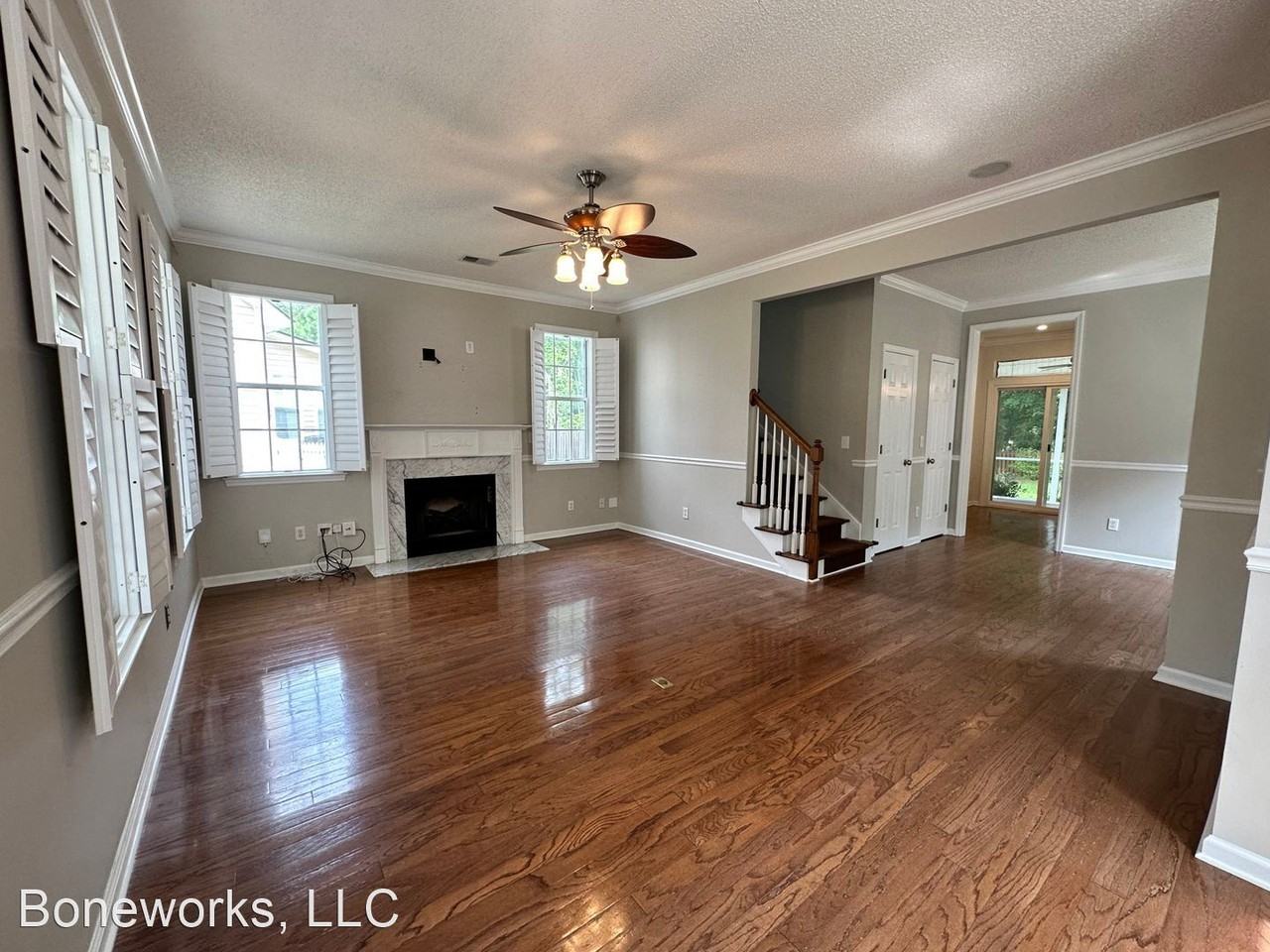 2336 Kennison Ln - Photo 3 of 23