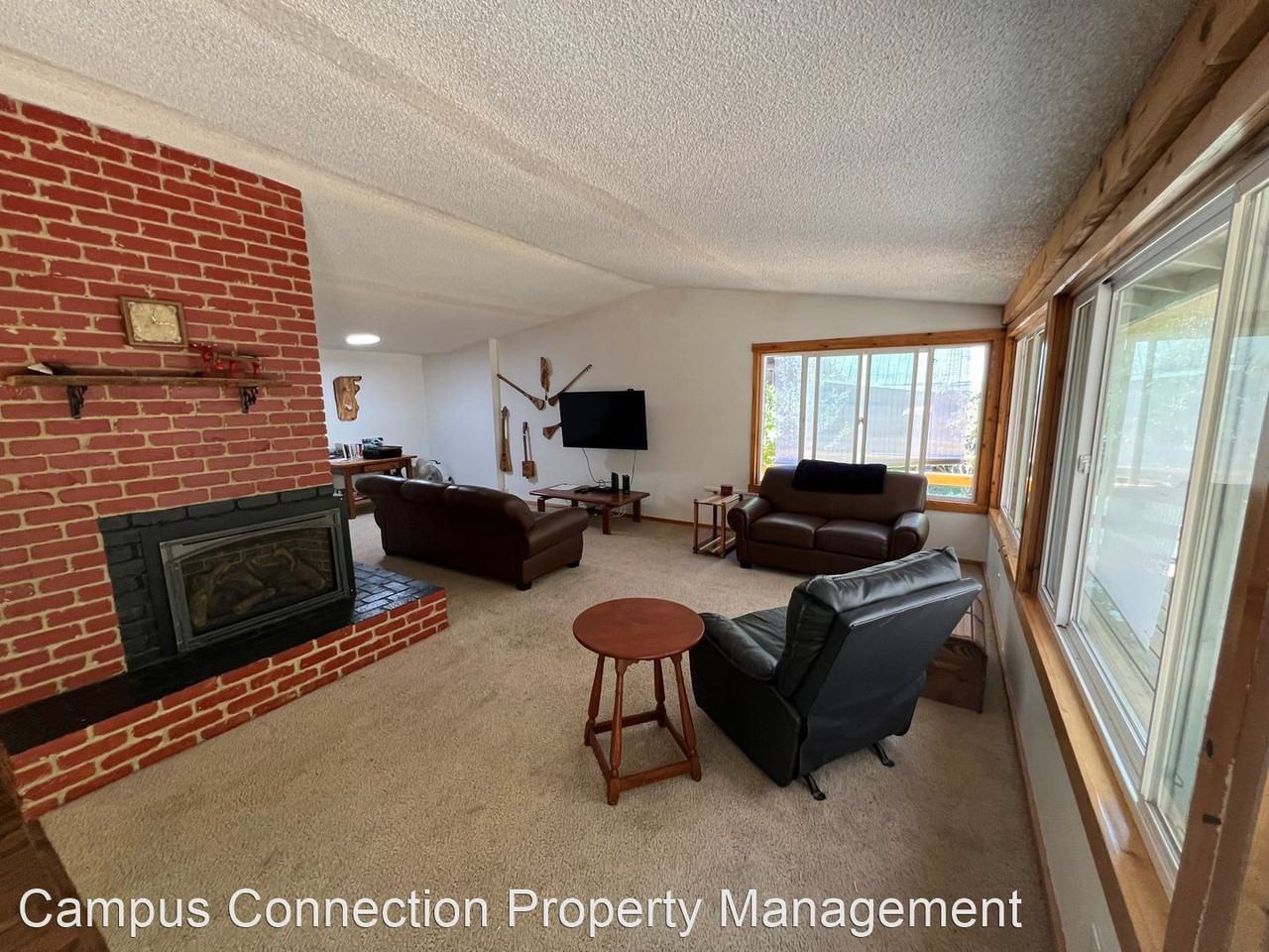 40991 Deerhorn Rd - Photo 2 of 36