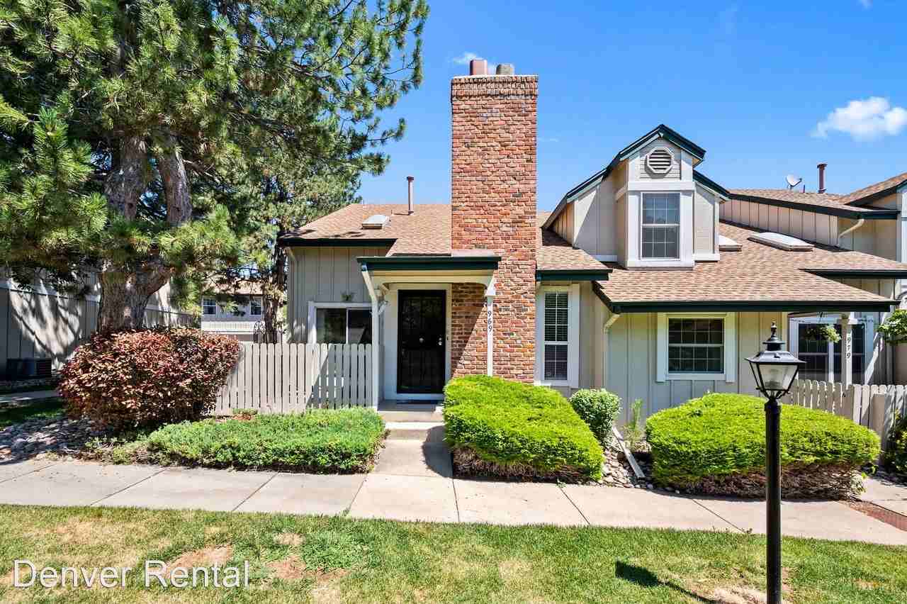 969 S Granby Way - Photo 2 of 37