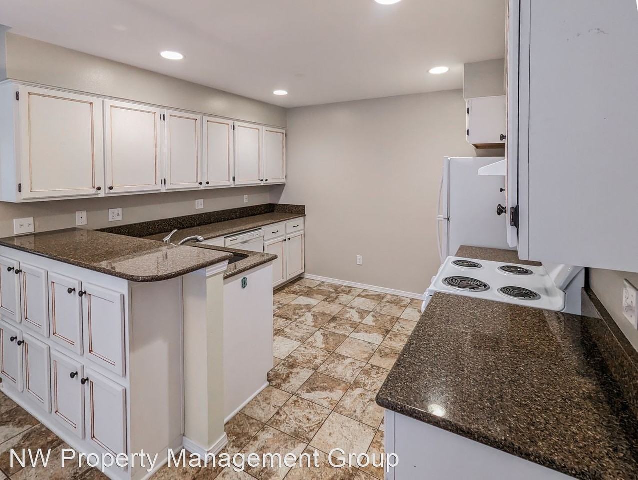 1502 90th Dr Ne - Photo 2 of 13