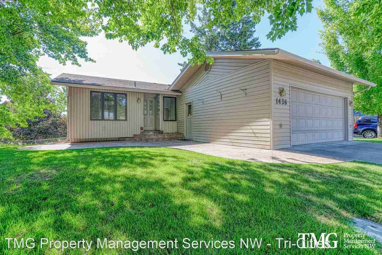 1436 Amon Dr - Photo 2 of 34