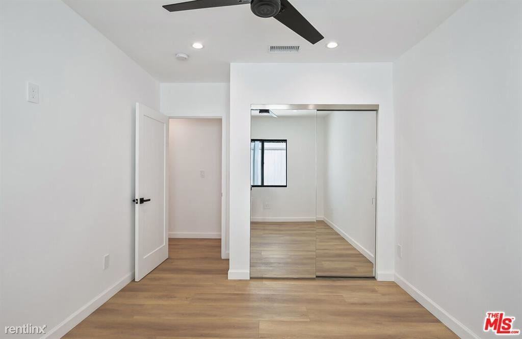 818 N Genesee Ave - Photo 2 of 10