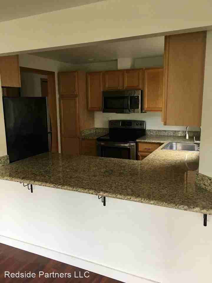 609 Prospect St - Photo 2 of 11