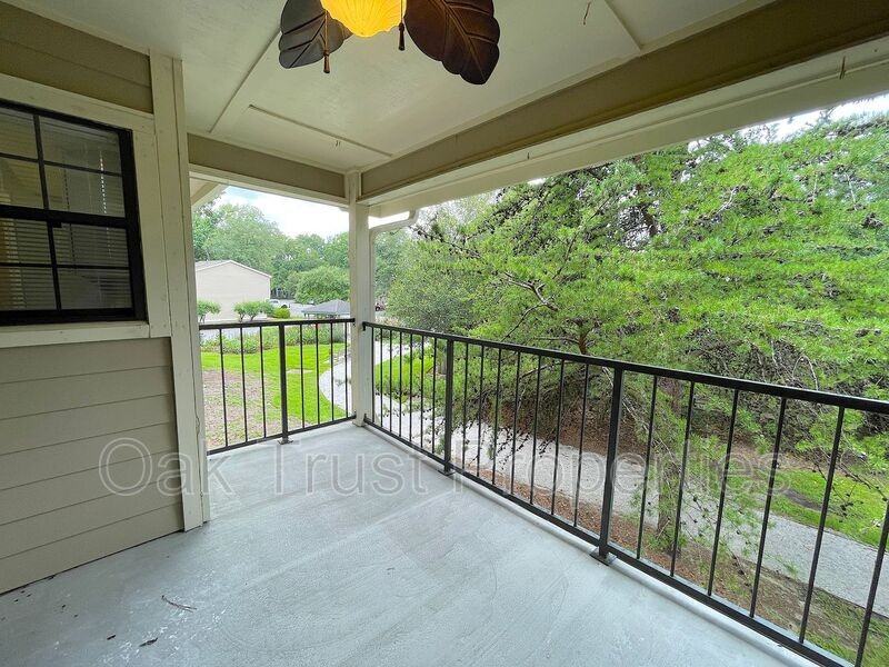 1829 Villa Maison #C - Photo 3 of 24