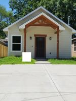 featured image of 16931 W Juneau