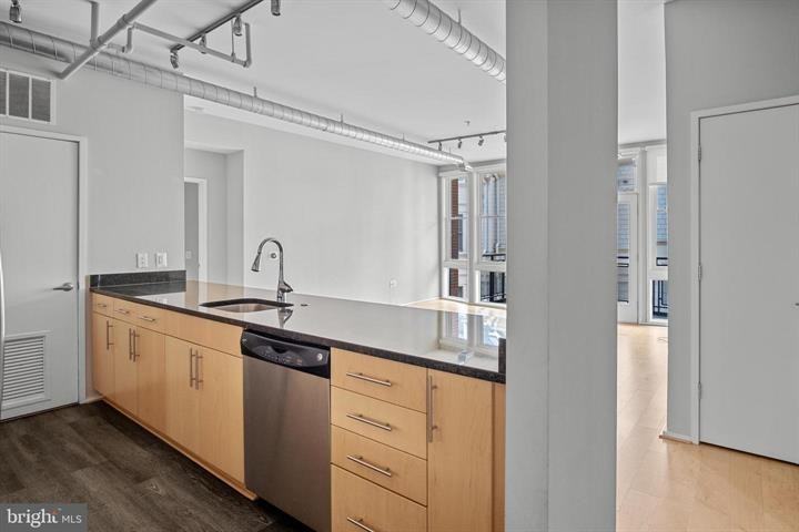 3800 Langston Blvd #305 - Photo 3 of 17