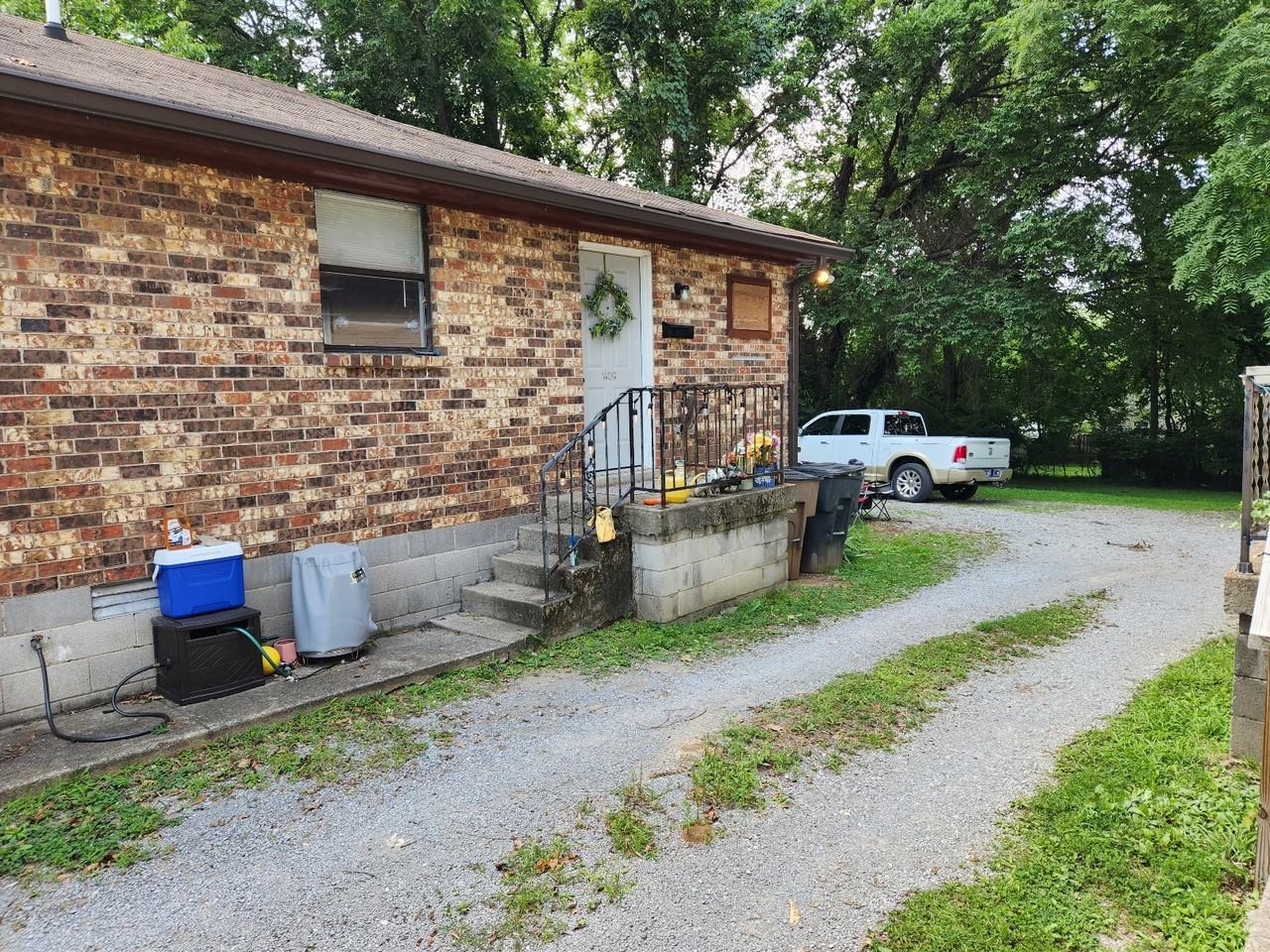 1409 Douglas Ave - Photo 2 of 5