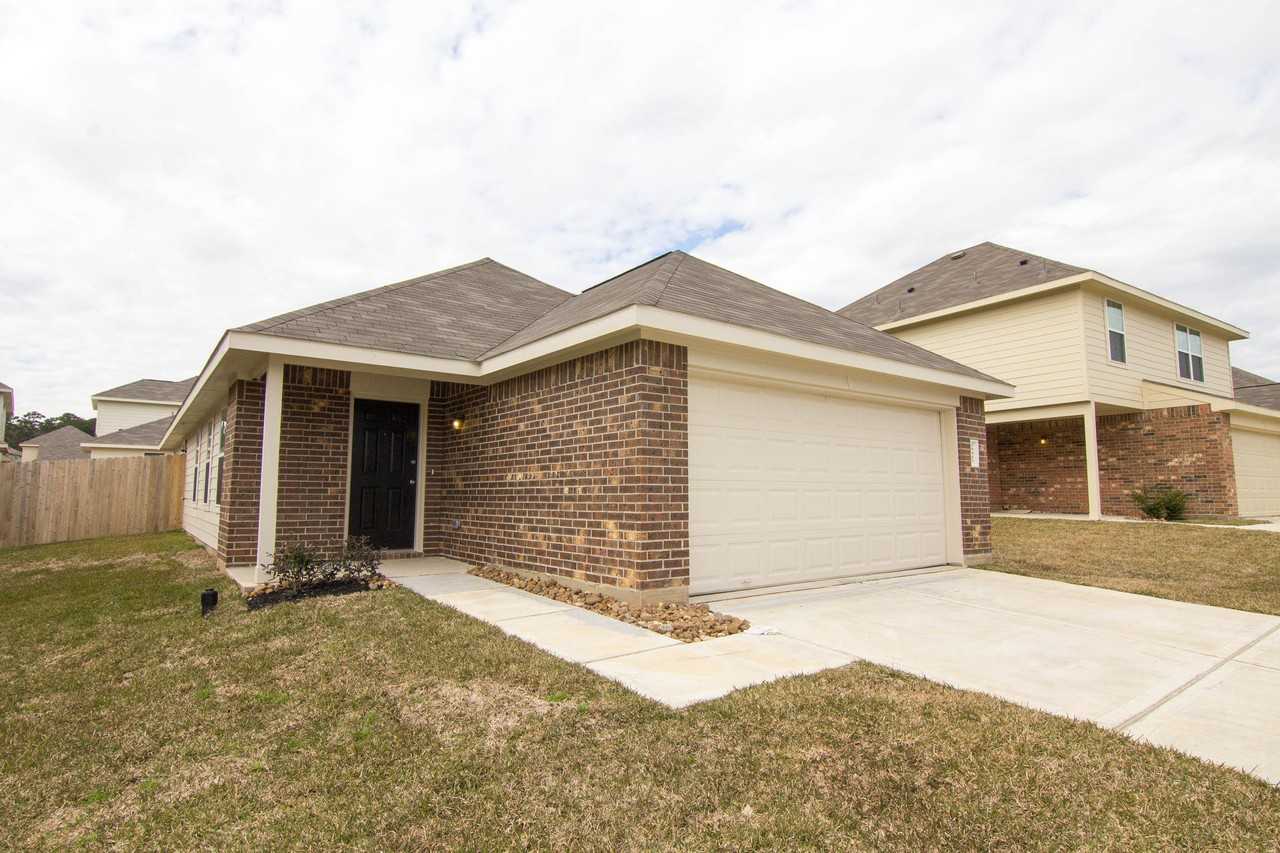 13815 Winding Path Ln