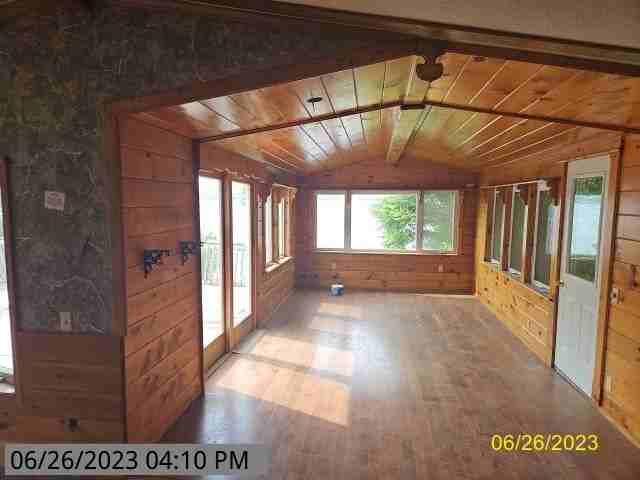 16 Mccabe Rd - Photo 2 of 12