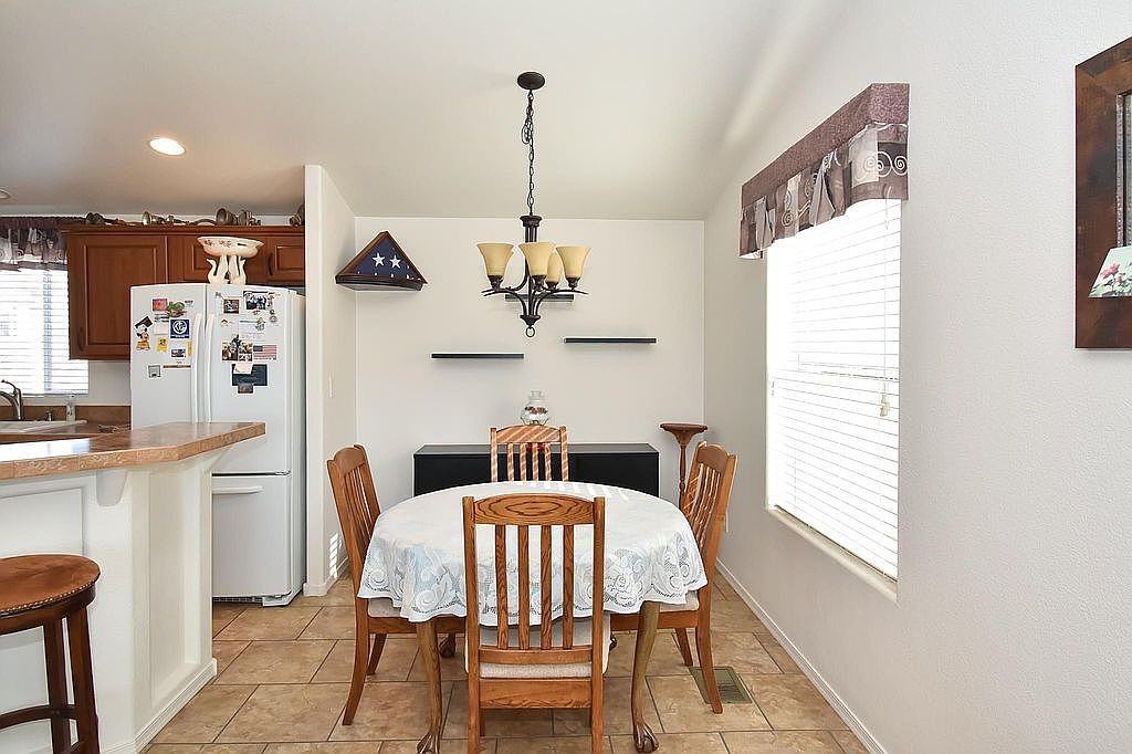 9664 E 37th St #NA - Photo 3 of 11