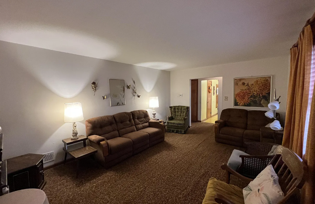 455 W Maple Ave #NA - Photo 3 of 7