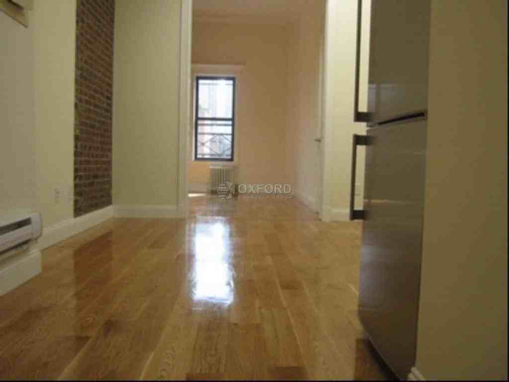 10th Ave #5FN - Photo 2 of 6