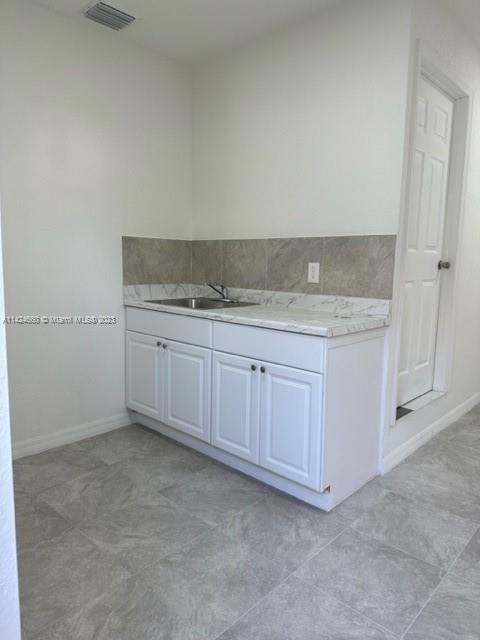 9860 Sw 161st Ave #0 - Photo 6 of 17