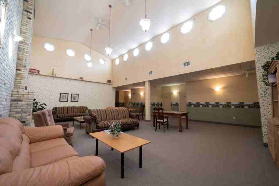 174 King Street - Photo 2 of 18