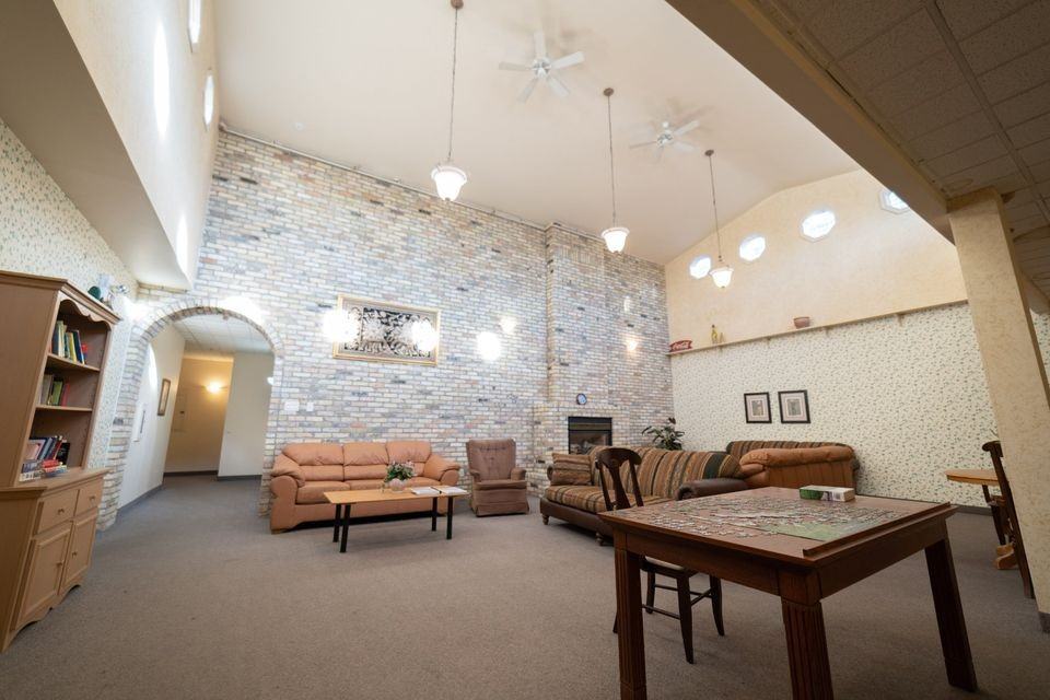 174 King Street - Photo 3 of 18