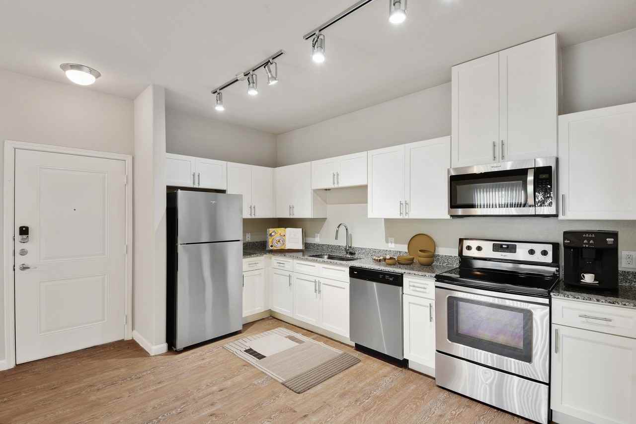 Edgewater - Photo 2 of 45