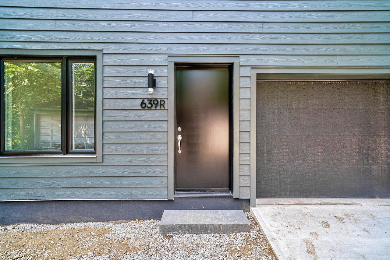 Dupont St & Huron St - Photo 2 of 29