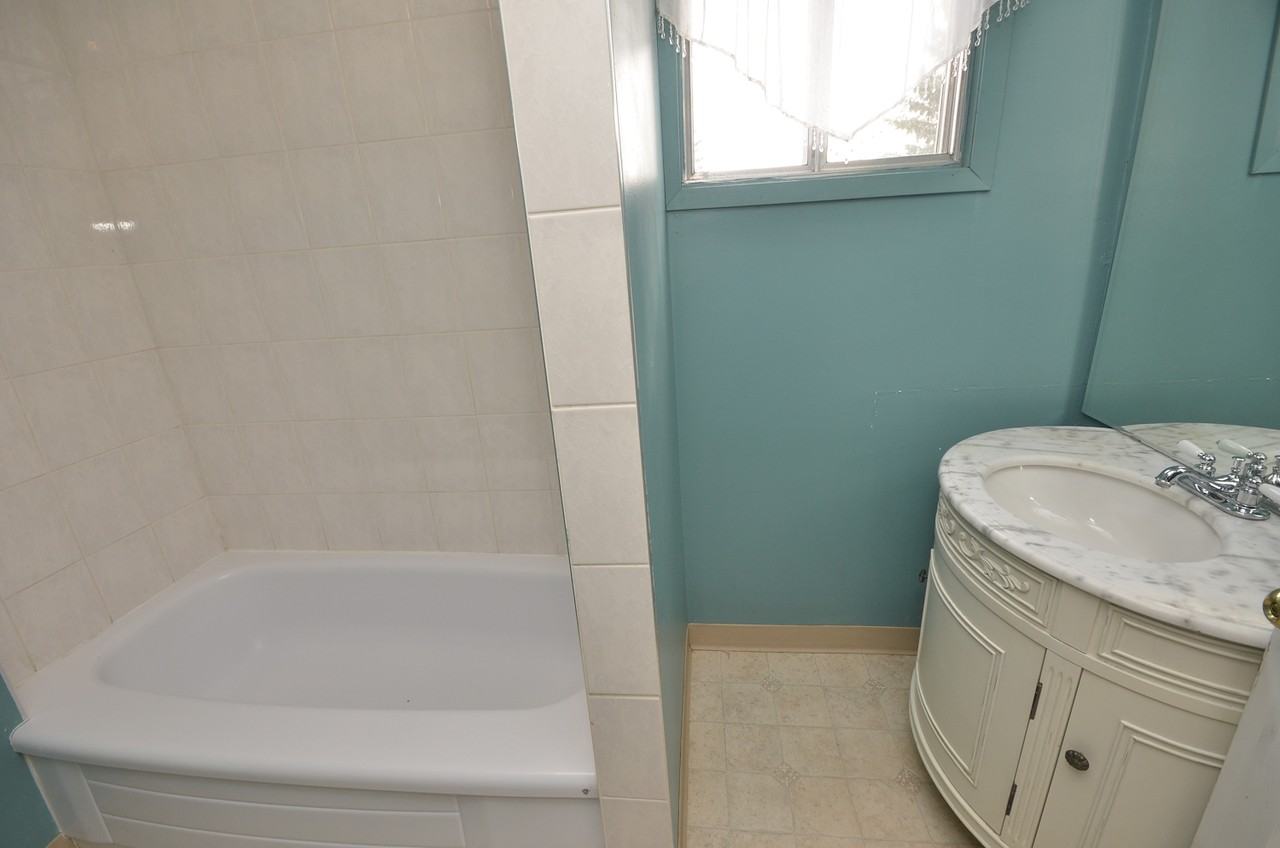 Parkdale house - Photo 2 of 29