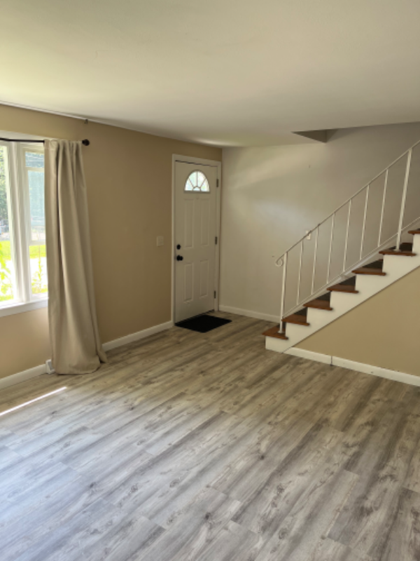 21 Paxton Ter - Photo 3 of 33
