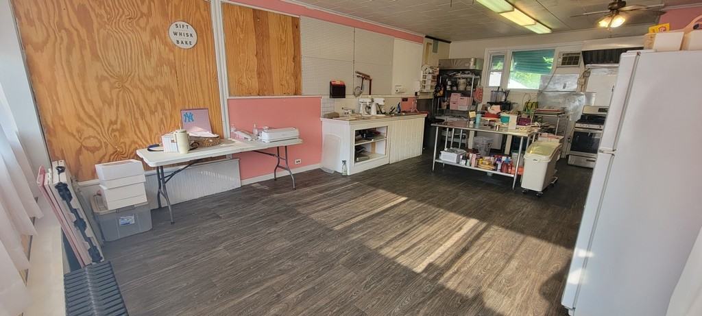 323 N Main St #2 - Photo 3 of 20