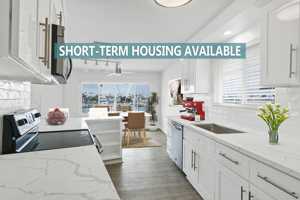 featured image of 919 Bayside Dr