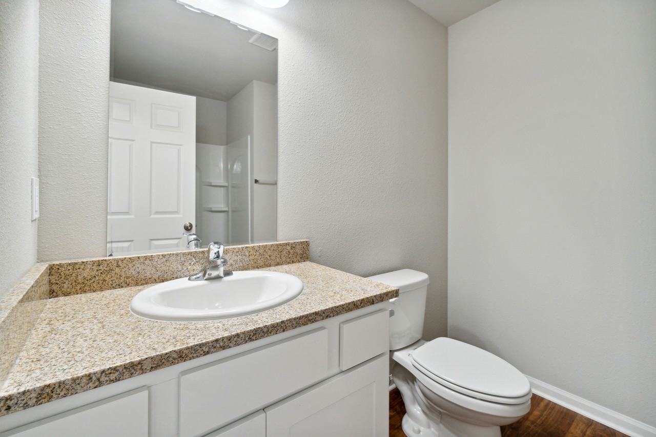 2655 S Claremont Dr #1 - Photo 7 of 9