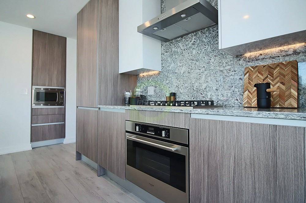 1140 N Wells St #2-2DEN - Photo 2 of 38