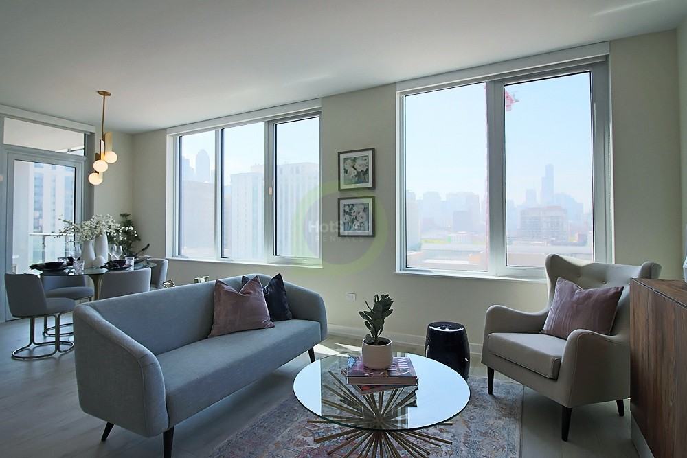 1140 N Wells St #2-2DEN - Photo 7 of 38