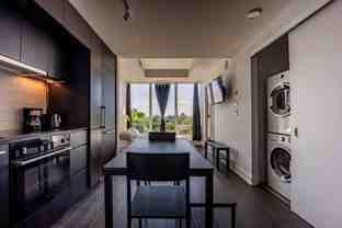 1288 Rue Saint-Antoine Ouest #811 - Photo 1 of 1