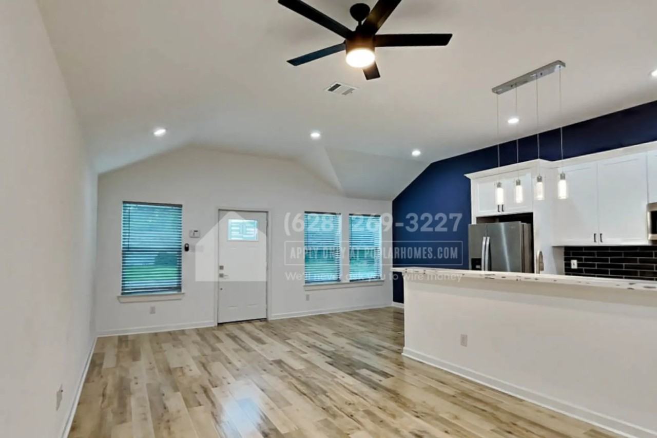 5202 Northridge Dr Unit A - Photo 2 of 16