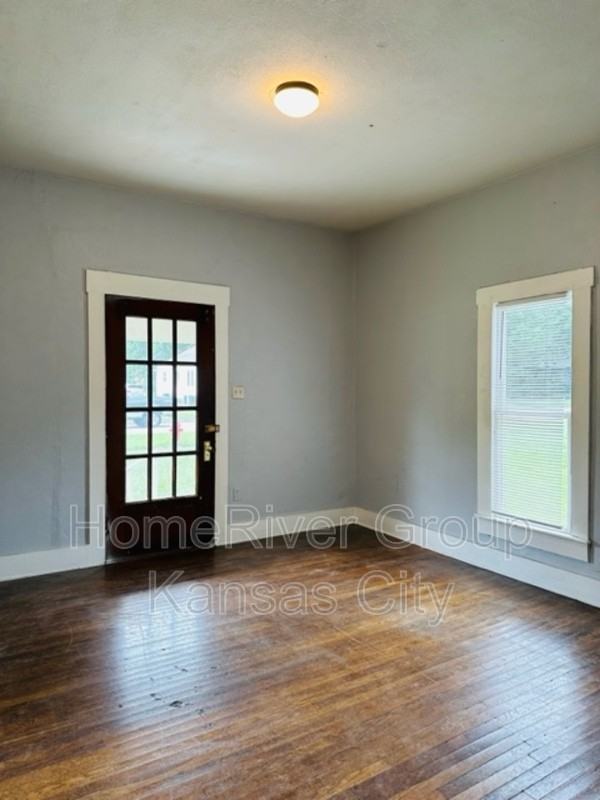 608 Fairground Ave - Photo 2 of 15