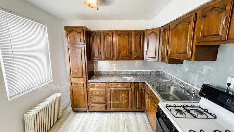 3536 4th St #35364th2 - Photo 3 of 15