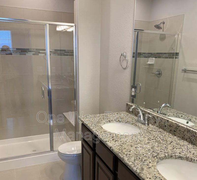 1692 Grand Ave #6 - Photo 7 of 26