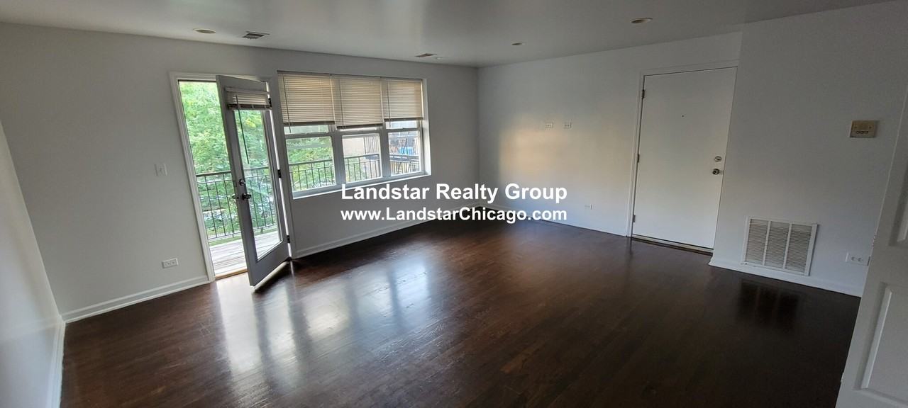 2536 W Fitch Ave #1 - Photo 2 of 12