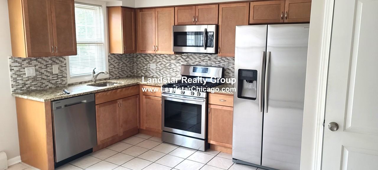 1500 W Touhy Ave #2N - Photo 2 of 24