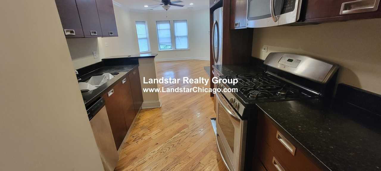 2250 W Morse Ave #2 - Photo 5 of 13
