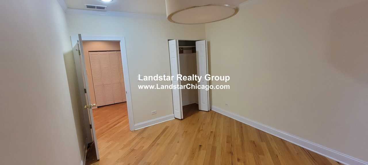 2242 West Morse Avenue #2