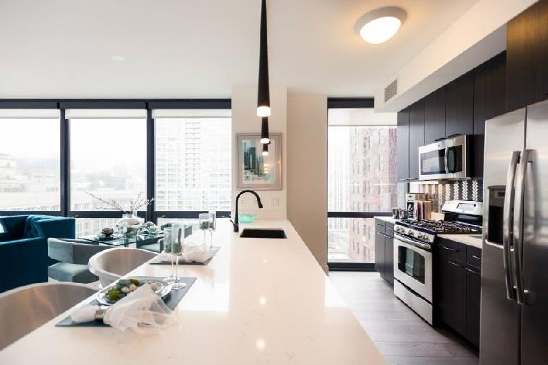 73 E Lake St #2-2 - Photo 3 of 29