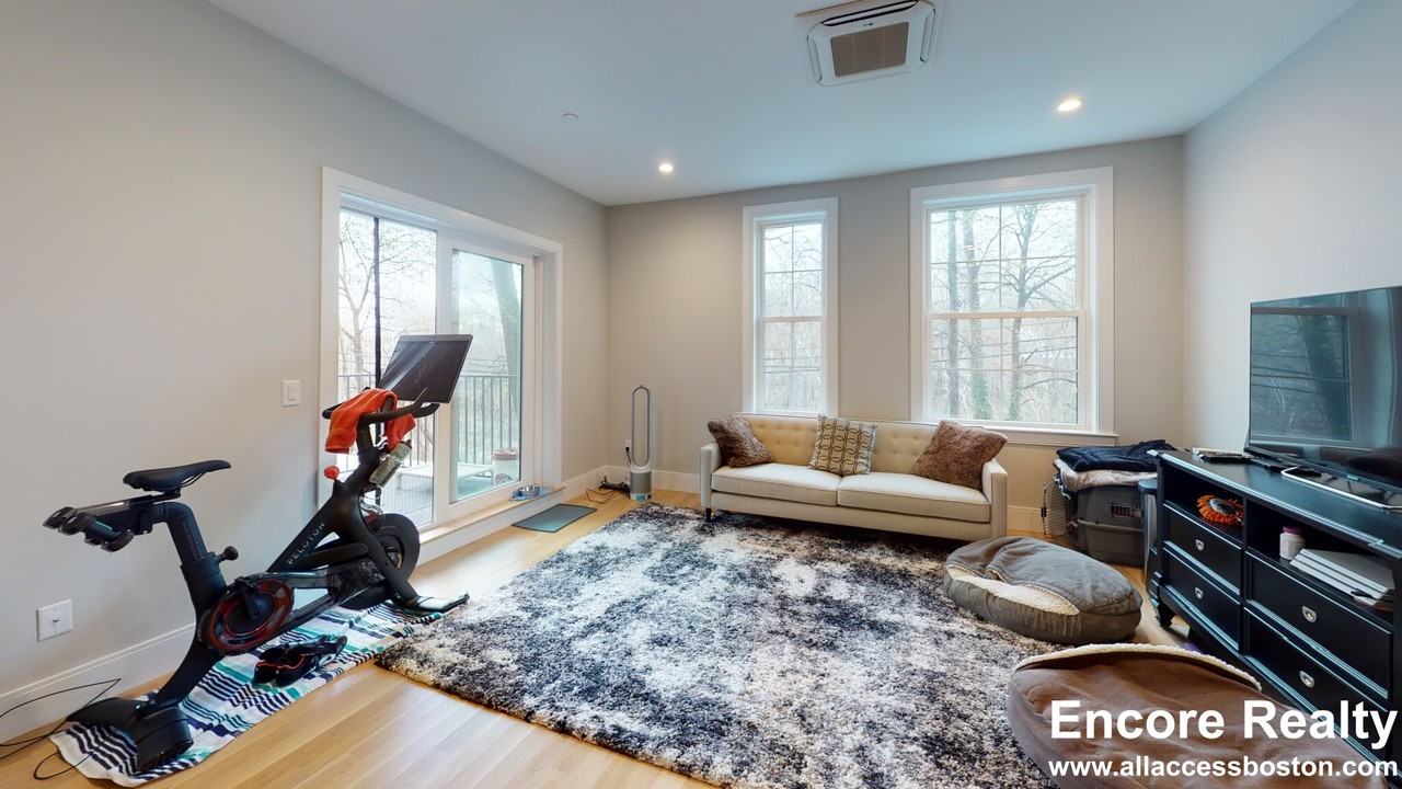 54R River St #2RR - Photo 4 of 11