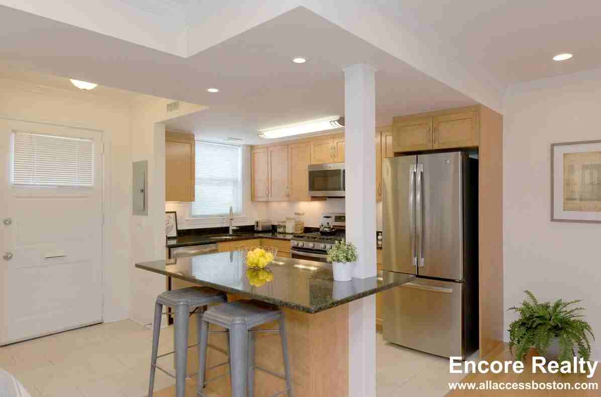 136 Thornton Rd - Photo 2 of 10