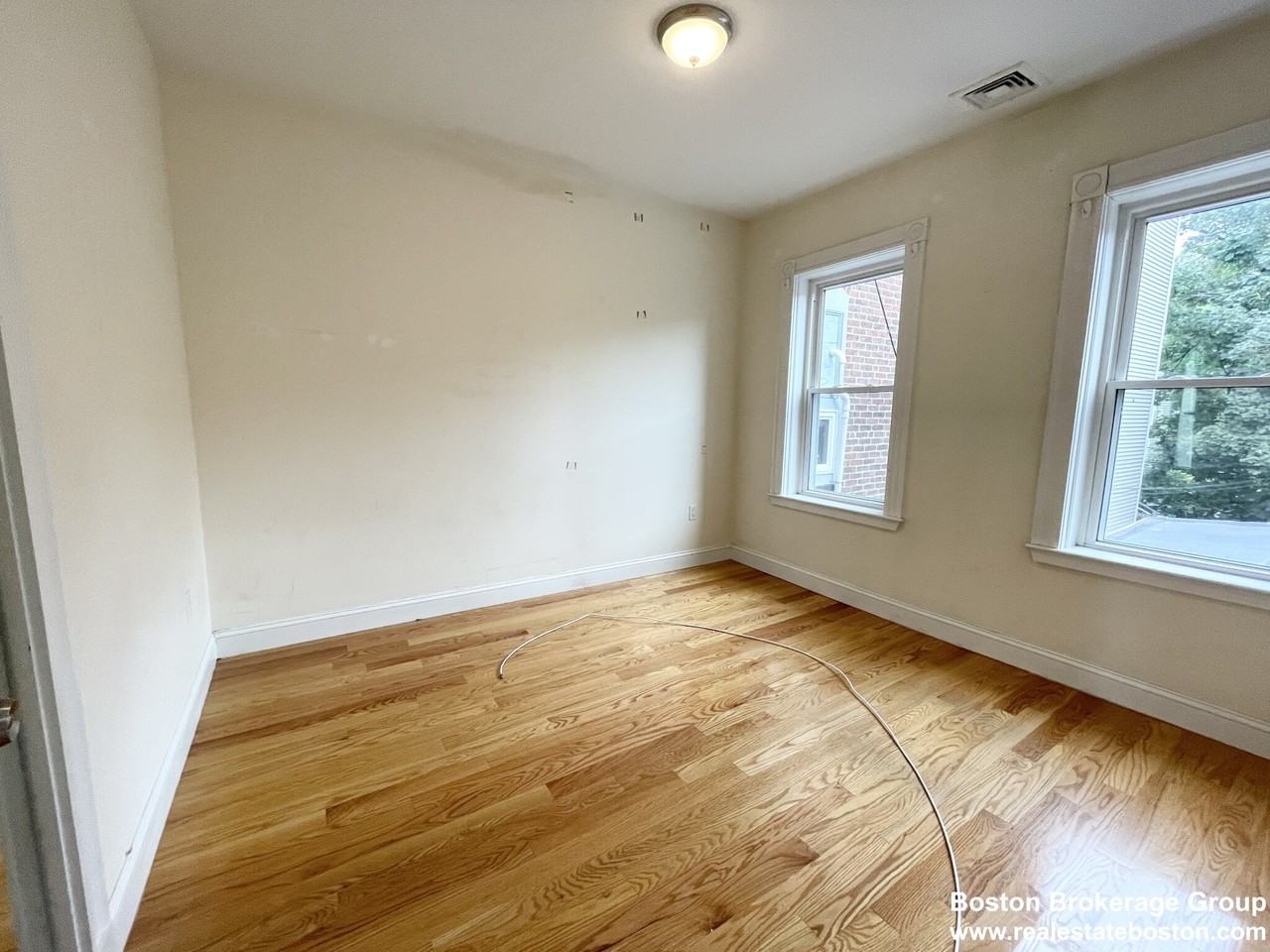 98 L St - Photo 7 of 16