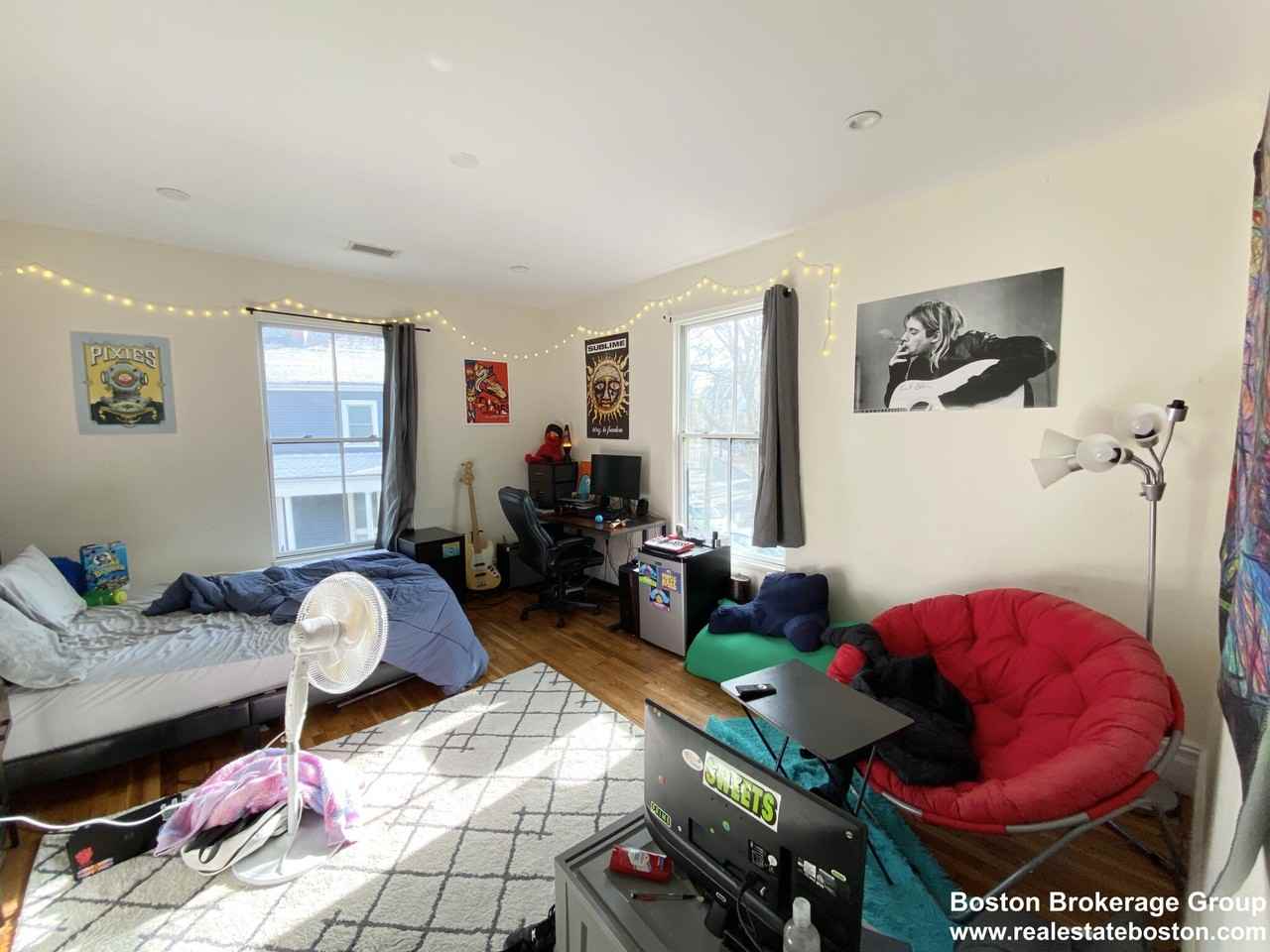 92 Cedar St #3 - Photo 6 of 13