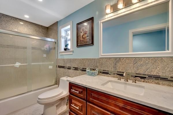 32 Sumner St #2 - Photo 6 of 9