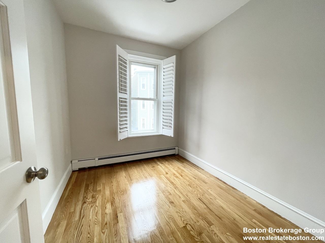 133 P St #2 - Photo 4 of 11