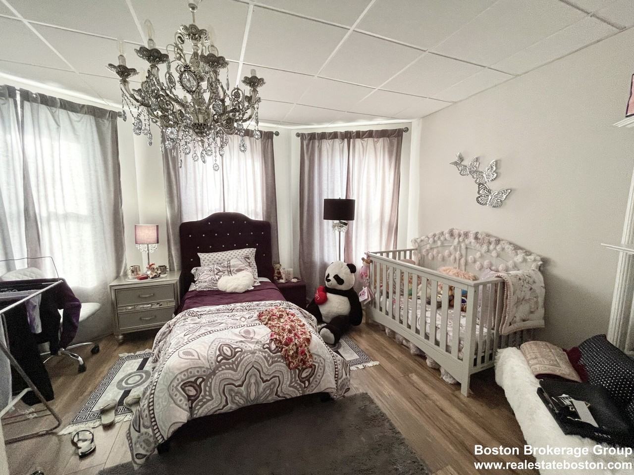 26 Harbor View St #1 - Photo 6 of 7